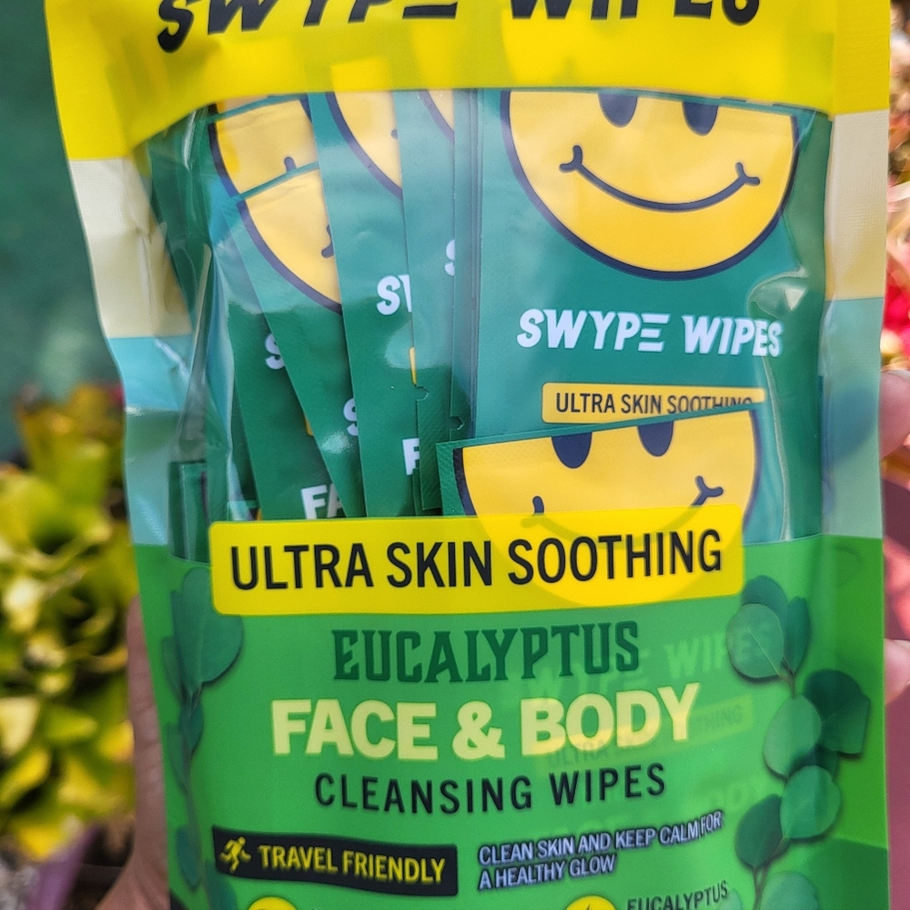 Swype Wipes Eucalyptus Cleansing Wipes (1 = 30 Individual Packs) - Picture 2 of 3